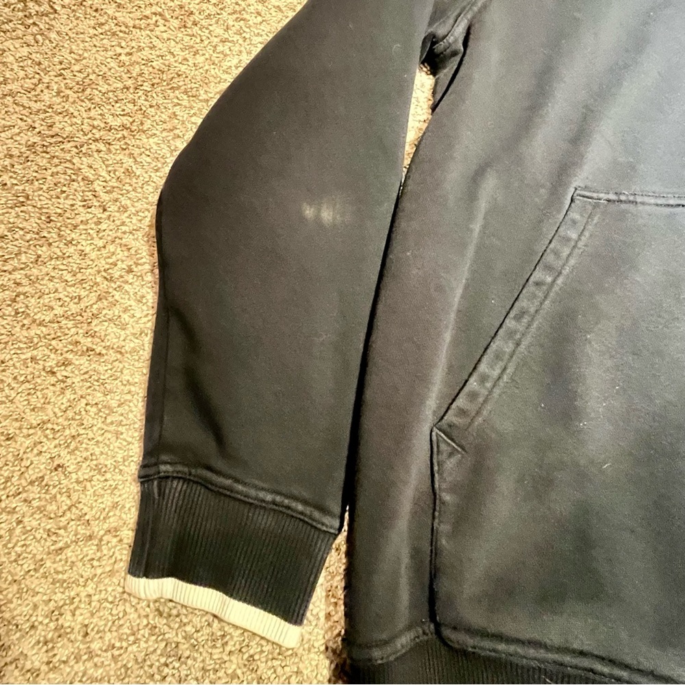 Men’s Zip-up Puma Sweatshirt Size L - Picture 8 of 8